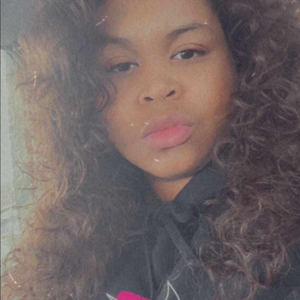 Meet your Posher, Chynna